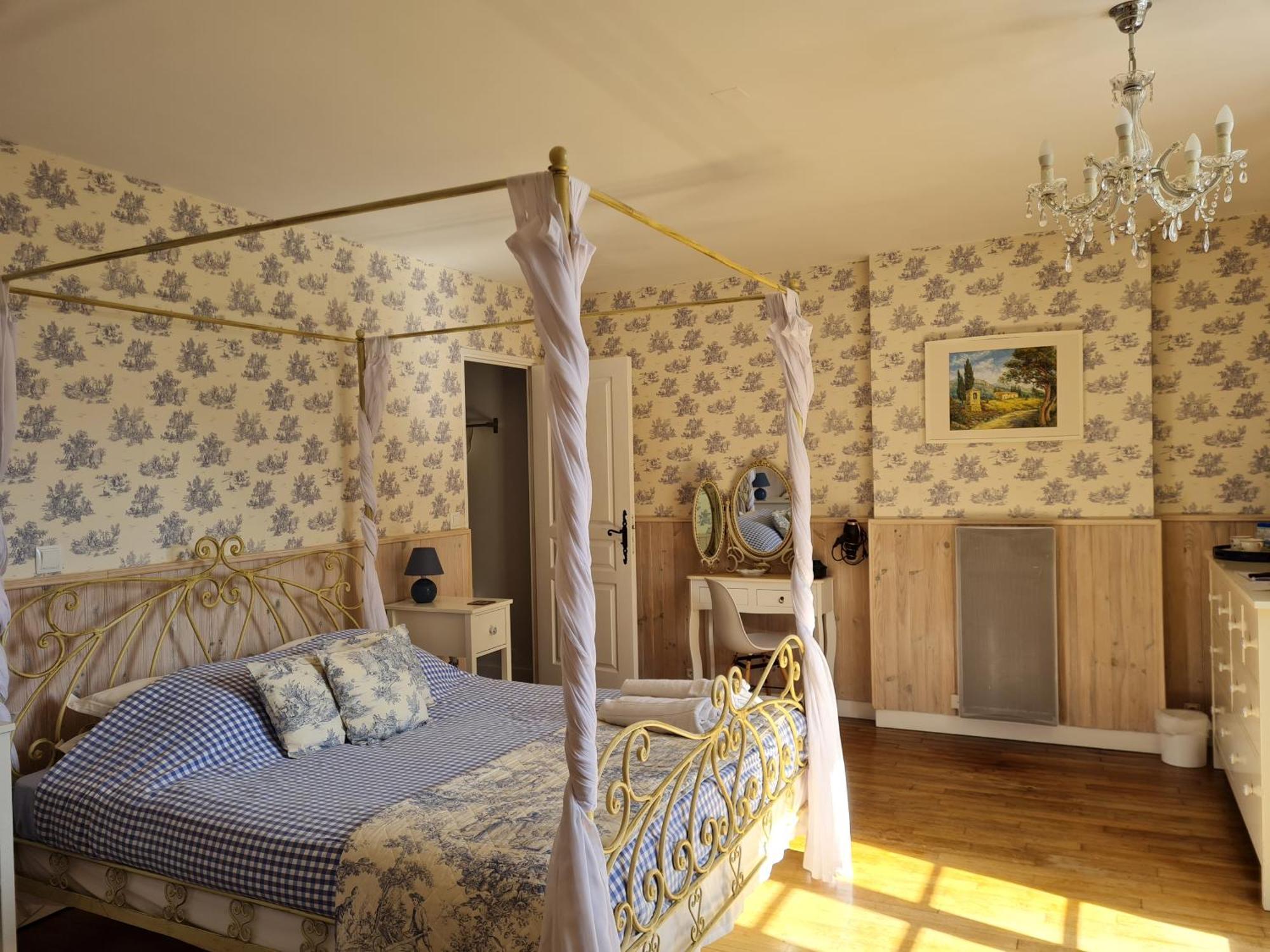 Fleur De Lys Bed & Breakfast Ansac-sur-Vienne Exterior photo
